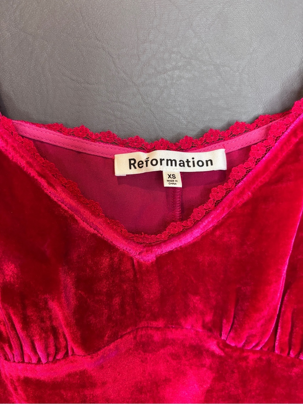 Reformation XS Hot Pink Velvet Silk Blend Camisole Top Lace Trim Y2K